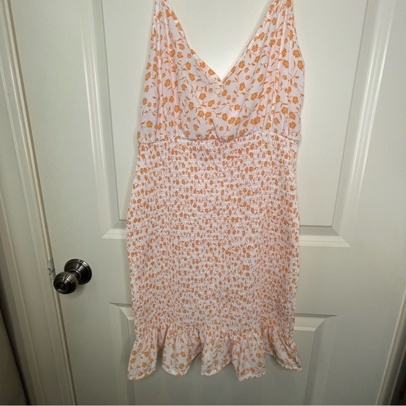 Love Tree Smocked Floral Bodycon Mini Dress 4760DY - Picture 4 of 17